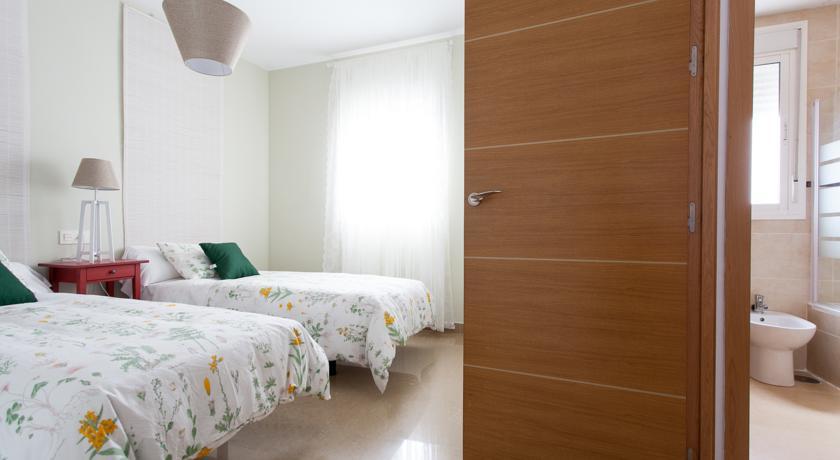 Apartamentos Alberto Lista 9 Seville Phòng bức ảnh