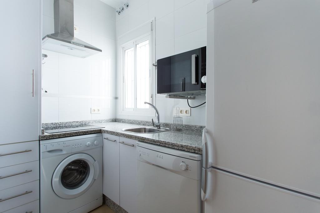 Apartamentos Alberto Lista 9 Seville Phòng bức ảnh