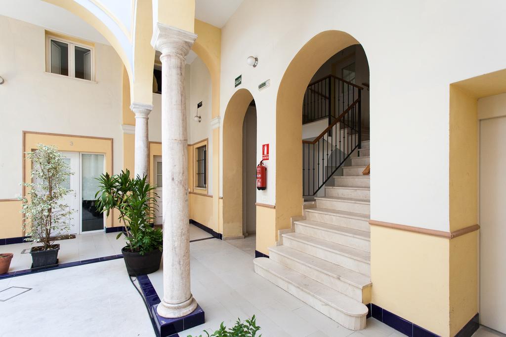 Apartamentos Alberto Lista 9 Seville Ngoại thất bức ảnh