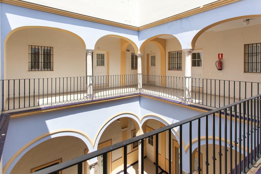 Apartamentos Alberto Lista 9 Seville Ngoại thất bức ảnh